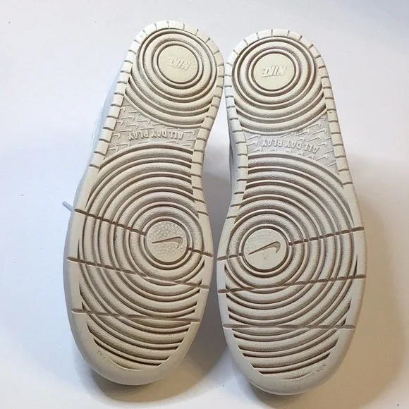 NIKE AIR WHITE UPPER  SNEAKERS SZ 4.5Y - Picture 11 of 12